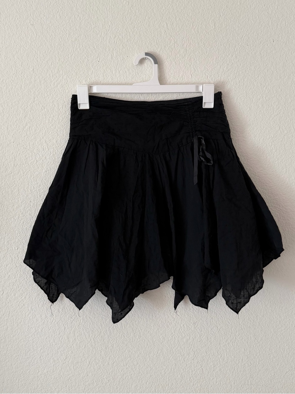 VTG Joe Benbasset Black Asymmetrical Handkerchief Hem Skirt